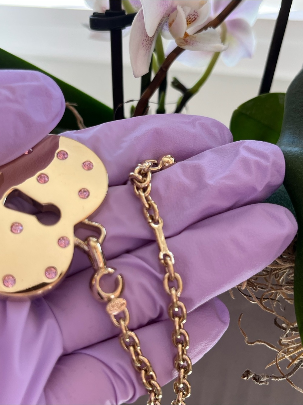 CHANEL 2002 Spring 24K Gold Plated Heart Lock Bag Charm w Pink Crystals Pristine - Picture 7 of 8